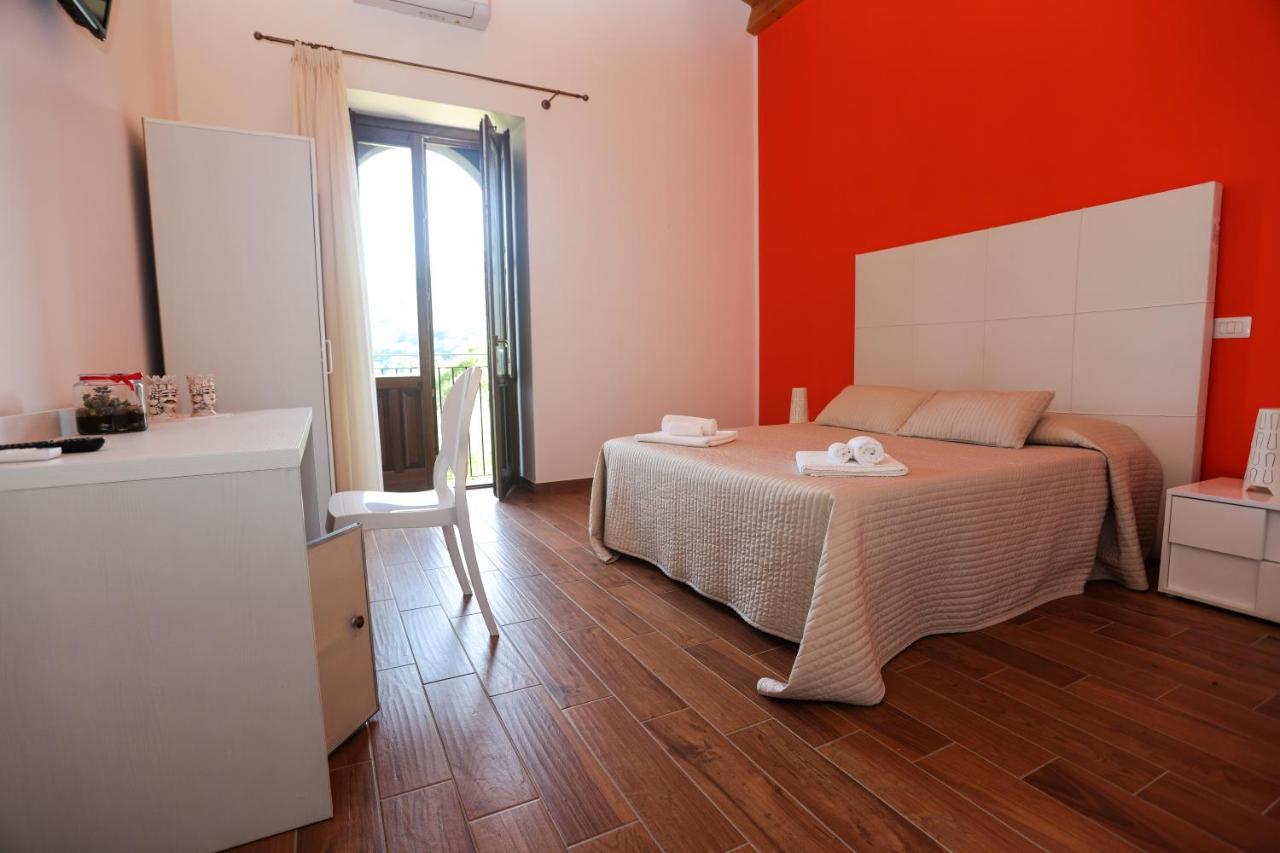 La Porta Delle Gole Hotel Motta Camastra Ngoại thất bức ảnh