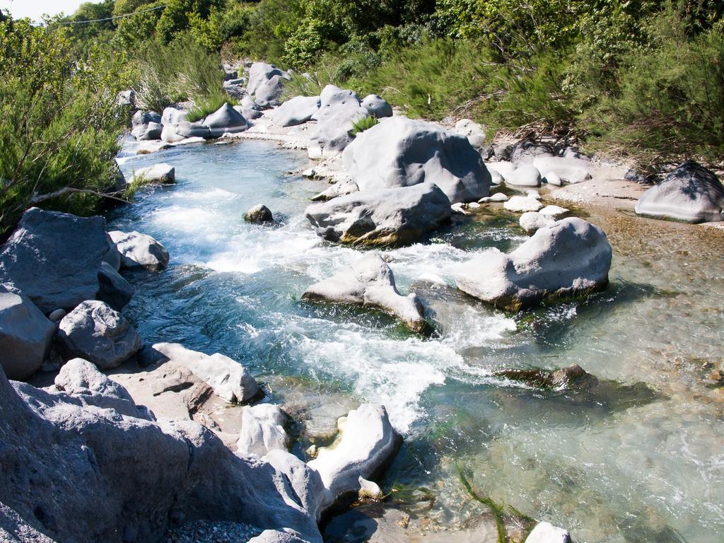 La Porta Delle Gole Hotel Motta Camastra Ngoại thất bức ảnh