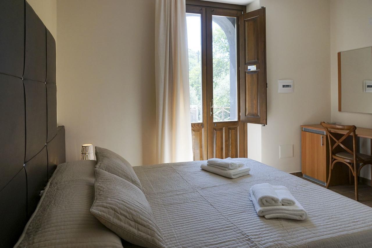 La Porta Delle Gole Hotel Motta Camastra Ngoại thất bức ảnh